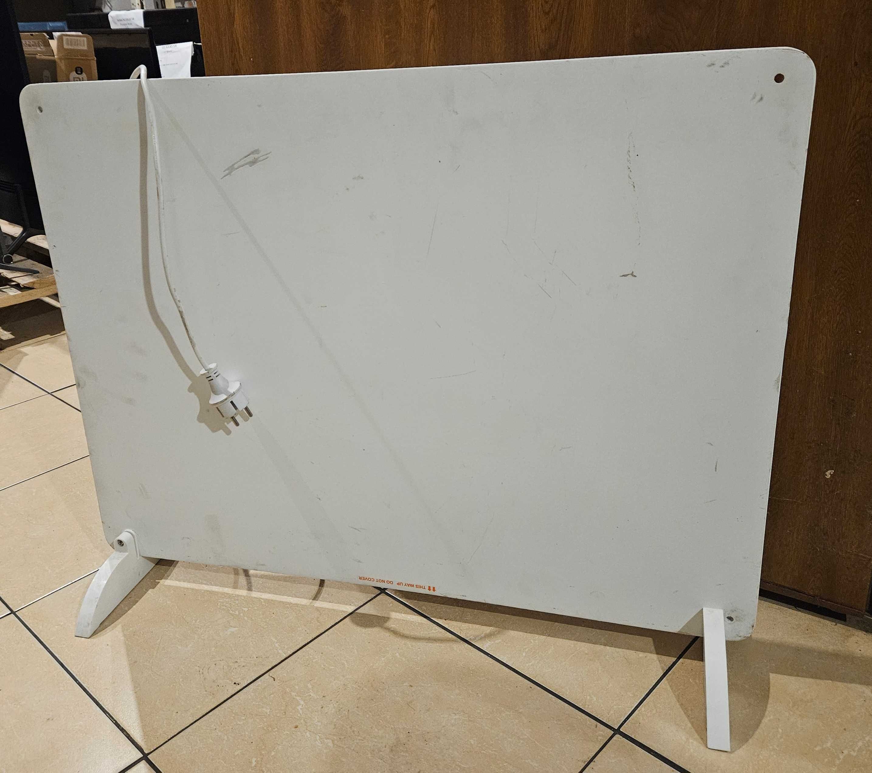 93/N/25 Grzejnik na podczerwień Juskys 550W
