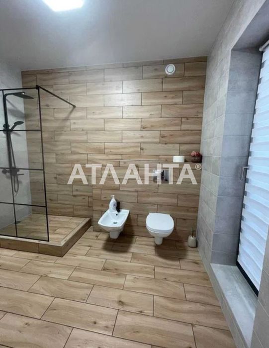 Продаж дуплекса з євроремонтом та меблями Соломянський р-н.