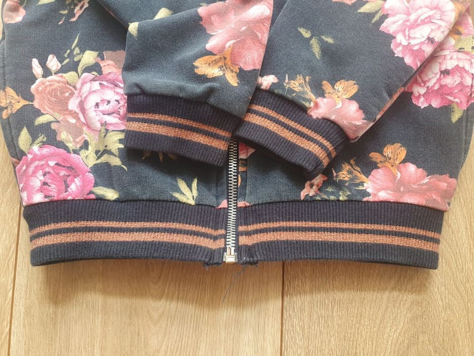 Bluza bomberka Zara 116 róże
