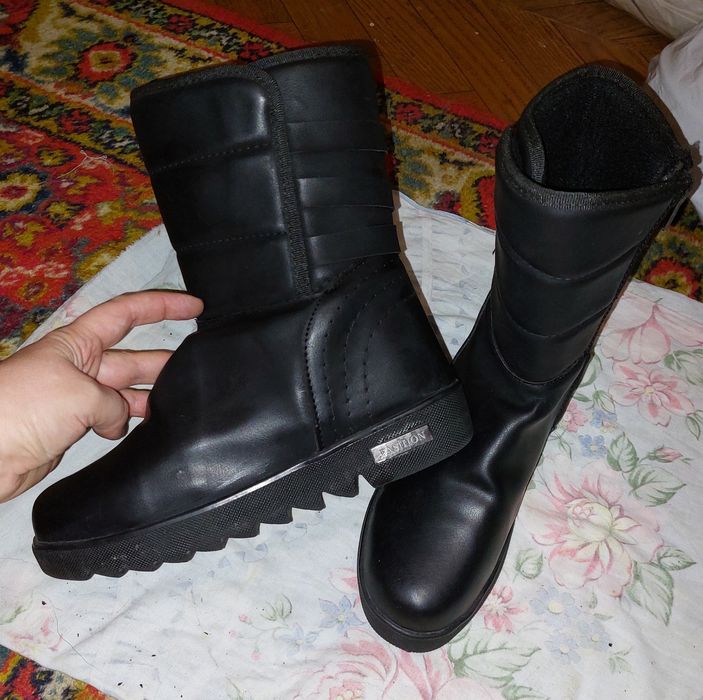 Жіночі зимові чоботи. Женские зимние сапоги. Жіночі зимові черевики.