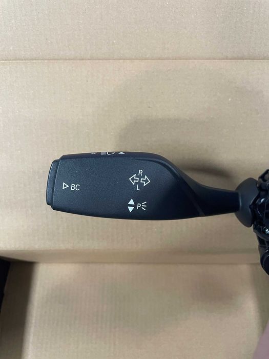 9368597 Перемикач підрульовий - BMW F45 F46 F48