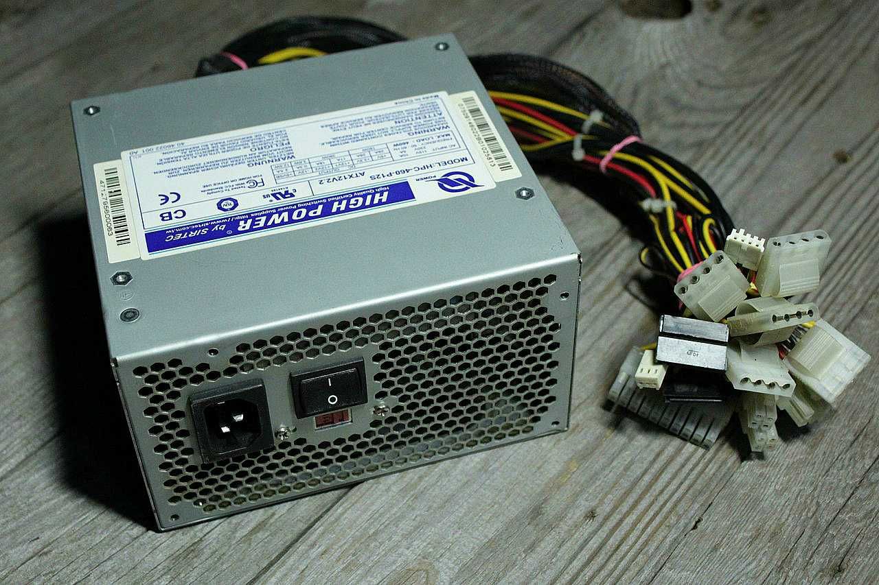 Блок Питания SIRTEC HIGH POWER 460W MODEL: HPC-460-P12S (ATX12V2.2)