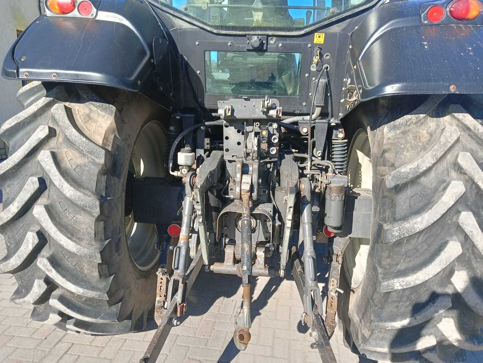 VALTRA T 133 HI TECH  Amortyzowana os/kabina  pneumatyka 167KM  53KM/H