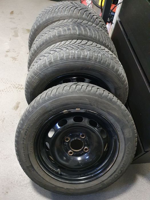 Opony zimowe 175/65/14 z felgami Hankook Ford Fiesta komplet