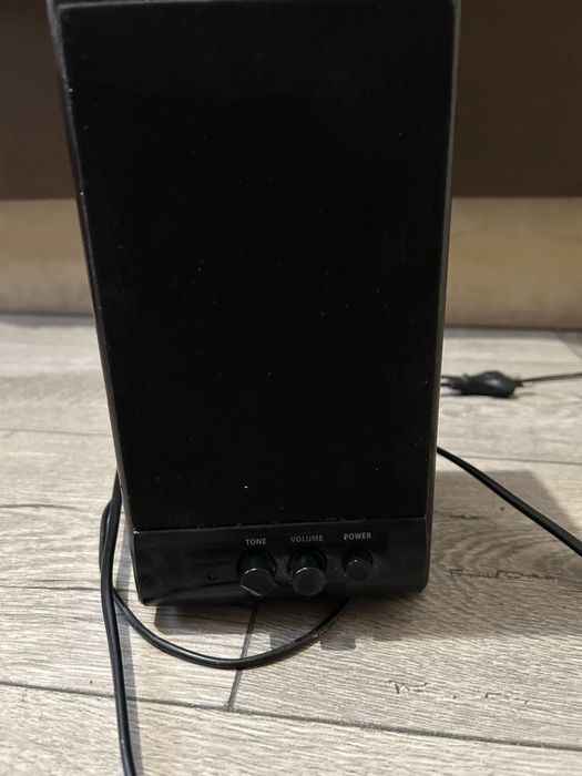 колонка для пк , в хорошем состоянии