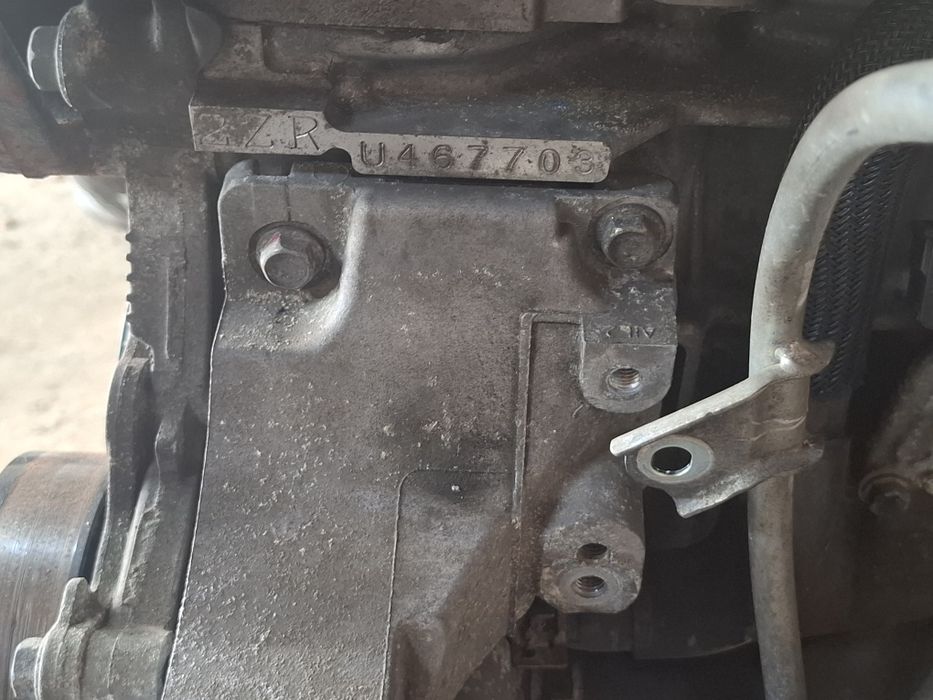 Двигун Toyota Avensis T27 1.8 2zr-fae
