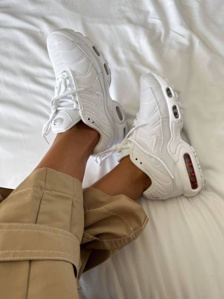 Жіночі кросівки Air Max Tn Plus White | найк аір макс тн