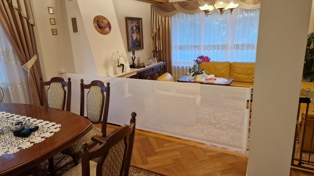 Bramka zabezpieczająca na rolce wysuwana 300 cm BIAŁY
Szukaj
Pole wysz