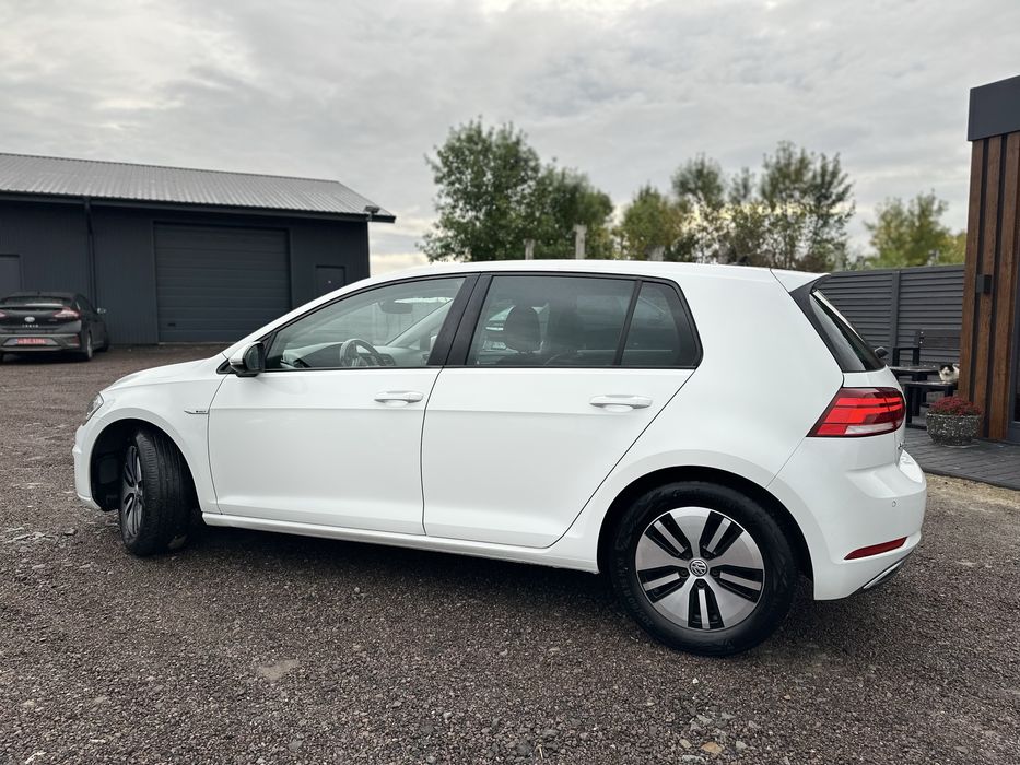 Volkswagen E-golf 2017 36 кв