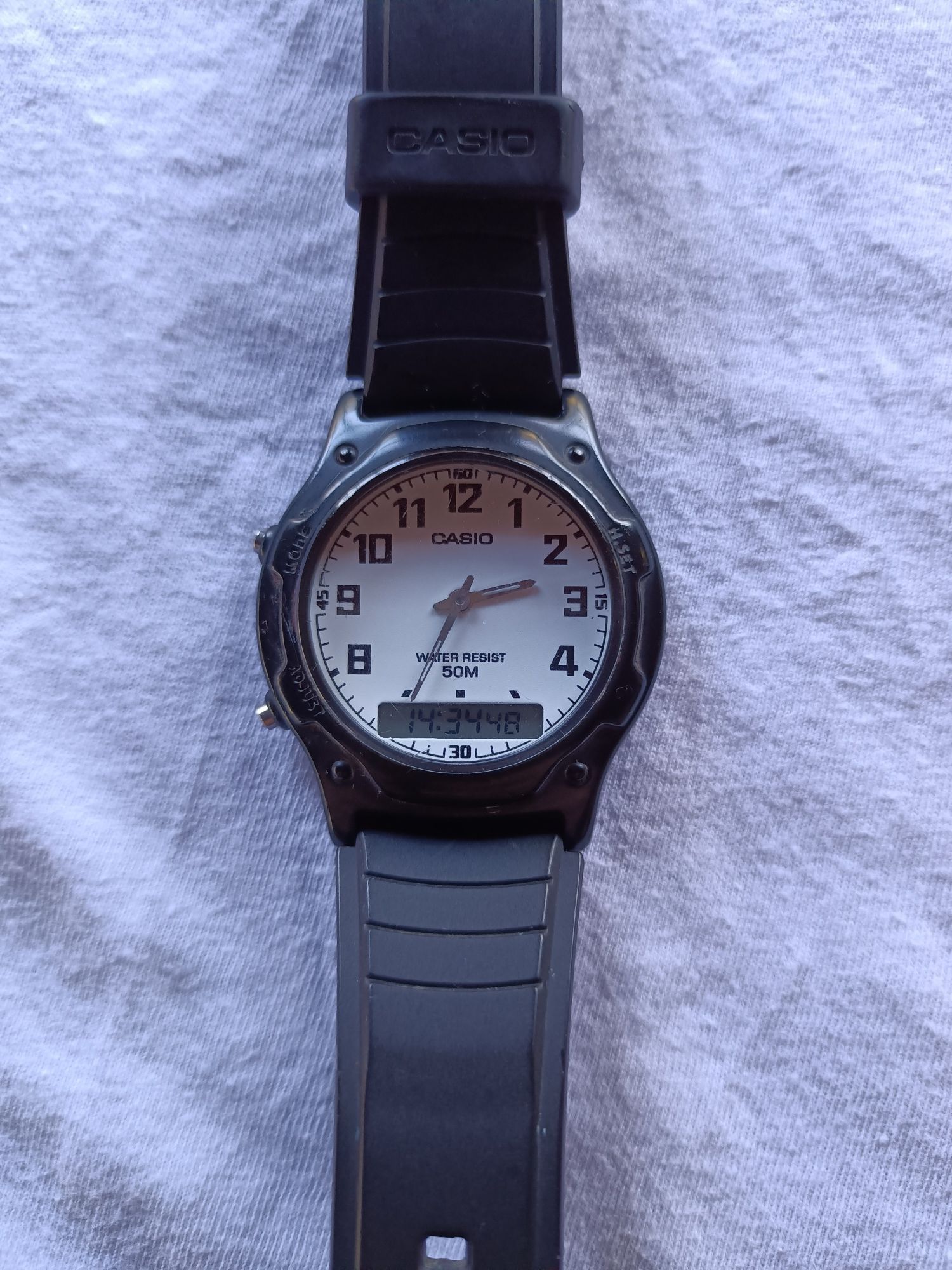 Relógio Casio AW-49H