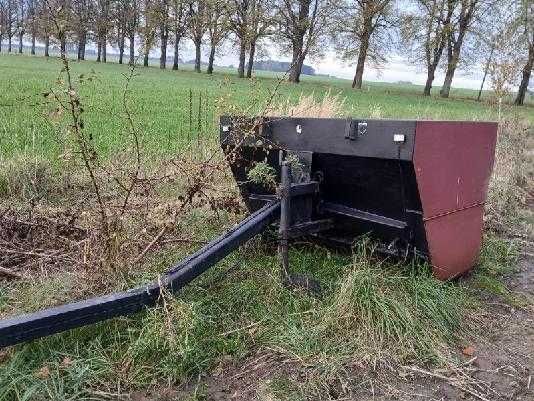 Solarka piaskarka posypywarka