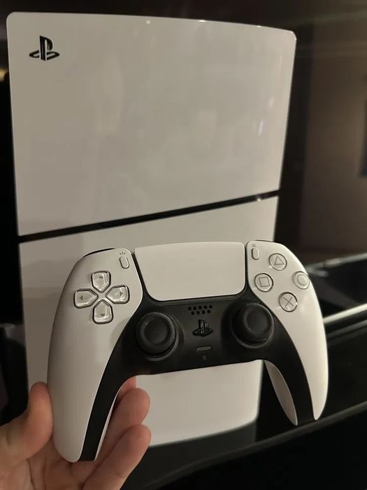 Б/у Ps 5 slim + акаунти з свіжими іграми за низькою ціною