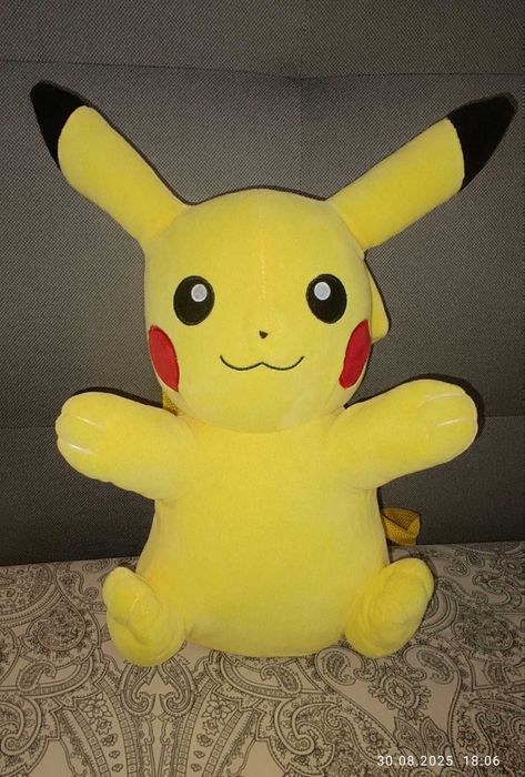 PIKACHU Plecak przedszkolny Pokemon 36 cm jak NOWY