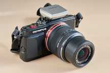 Olympus Pen Lite E-PL6 czarny, dwa obiektywy, lampa, torba, stan bdb-