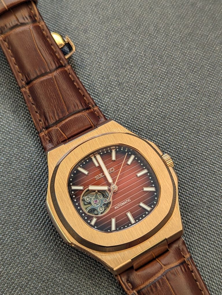 Seiko mod Nautiko open heart skórzany pasek