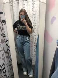 Жіночі широкі джинси