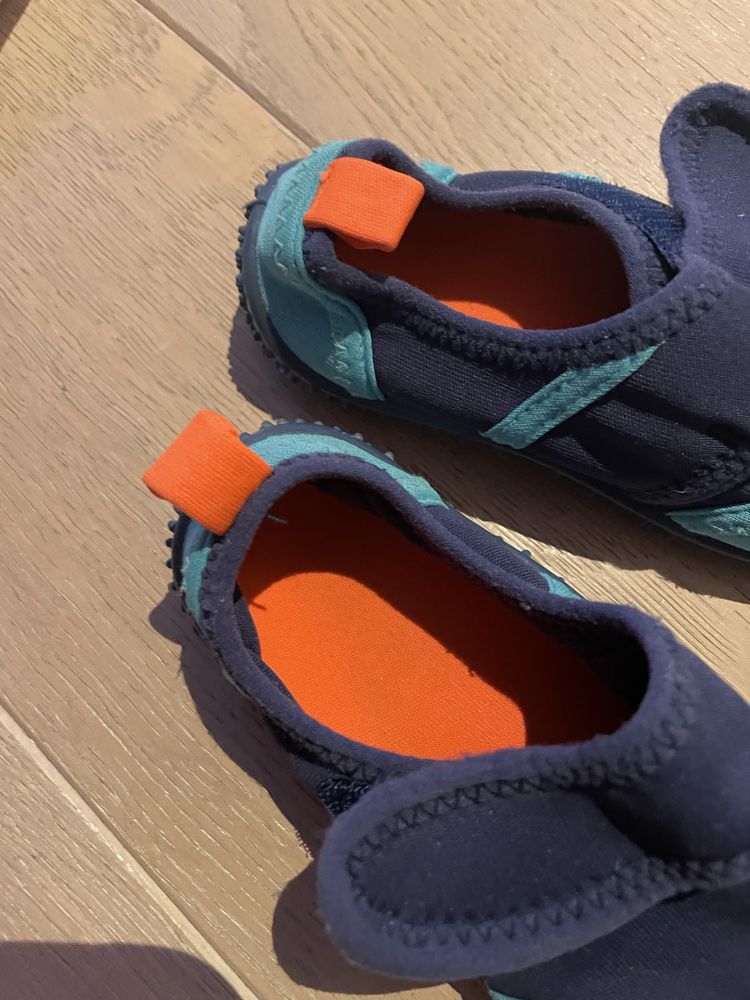 Buty do wody kapieli 24