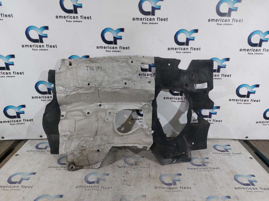 Volkswagen Tiguan 09-17 Шумоизоляция двигателя / Фольксваген Тигуан