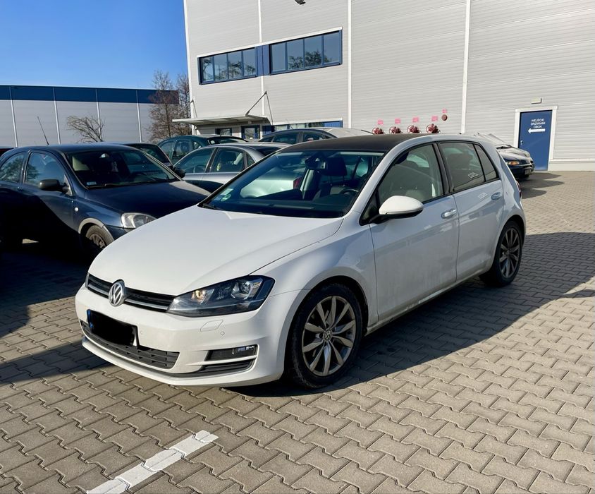 VW Golf VII uszkodzony silnik