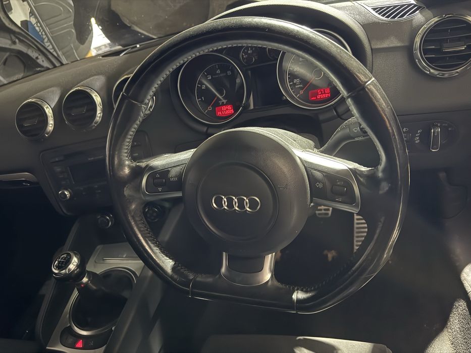 Volante audi 8N TT cortado com airbag e multifuncoes