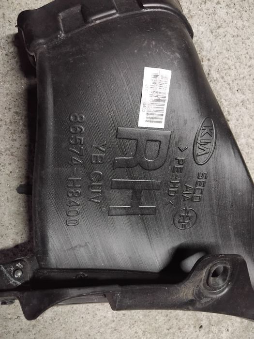 Kia stonic Wlot powietrza