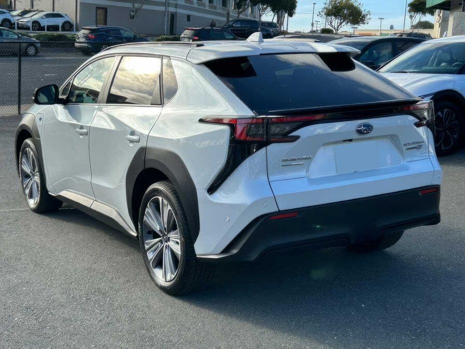 Subaru Solterra Limited      2023