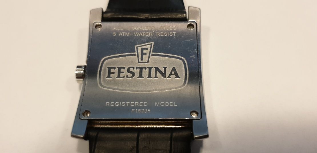 Używana Festina F16235 w dobrym stanie