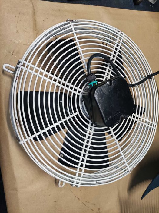 Ventiladores industriais monofásicos 1800m3/h