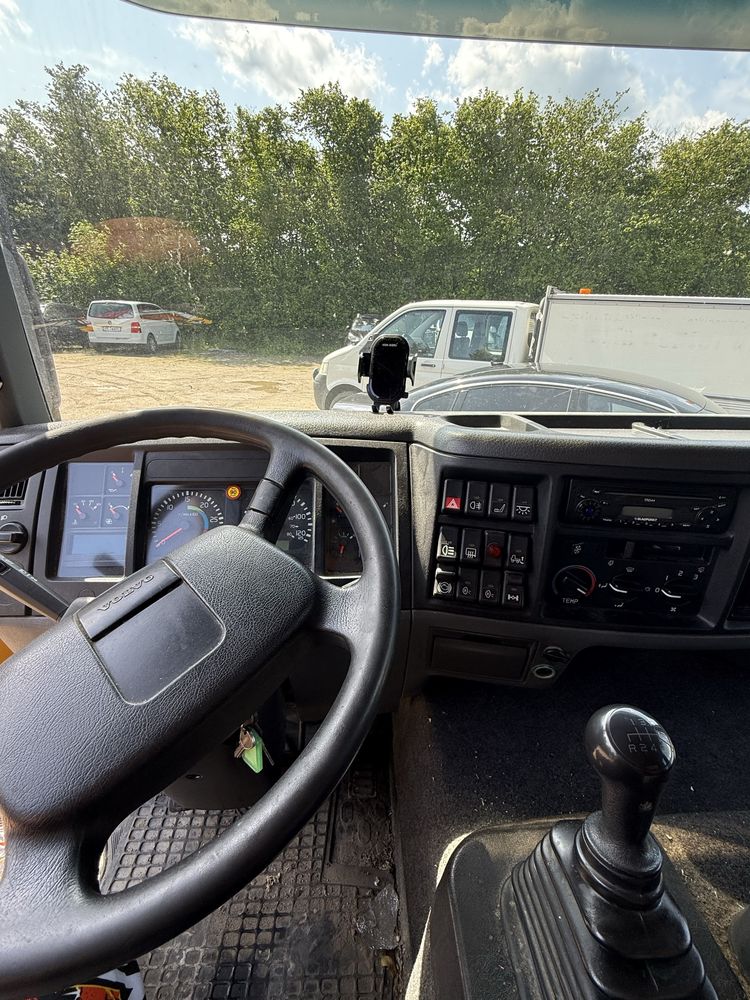 Volvo FL6 2005r izoterma