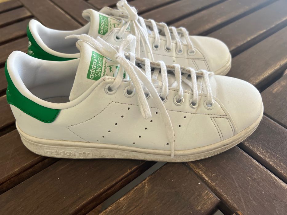 Ténis adidas originais tam.38.5