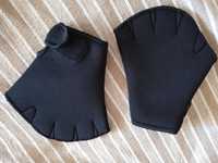 Перчатки для плавания с перепонками подростковые/детские