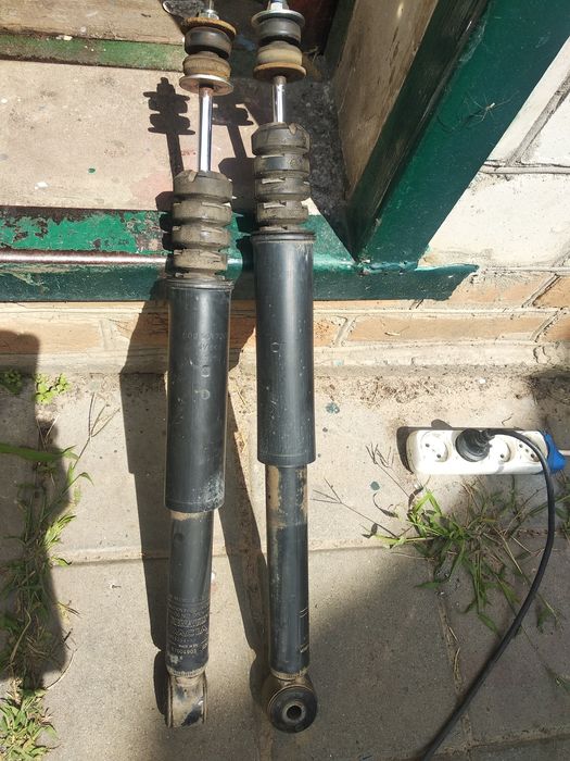 Renault Logan/ Dacia Амортизаторы задние