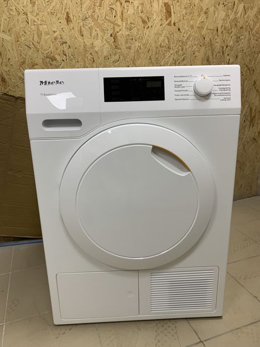 Сушильна машина Miele TEB 155 WP
