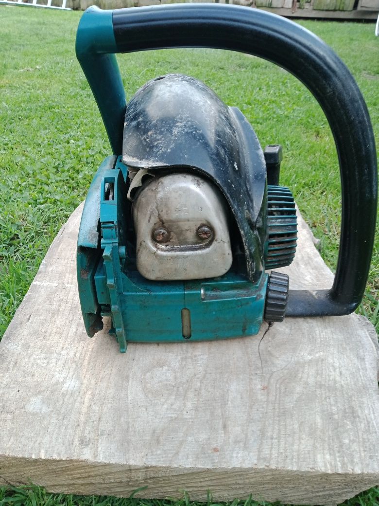Piła Makita DCS 4610