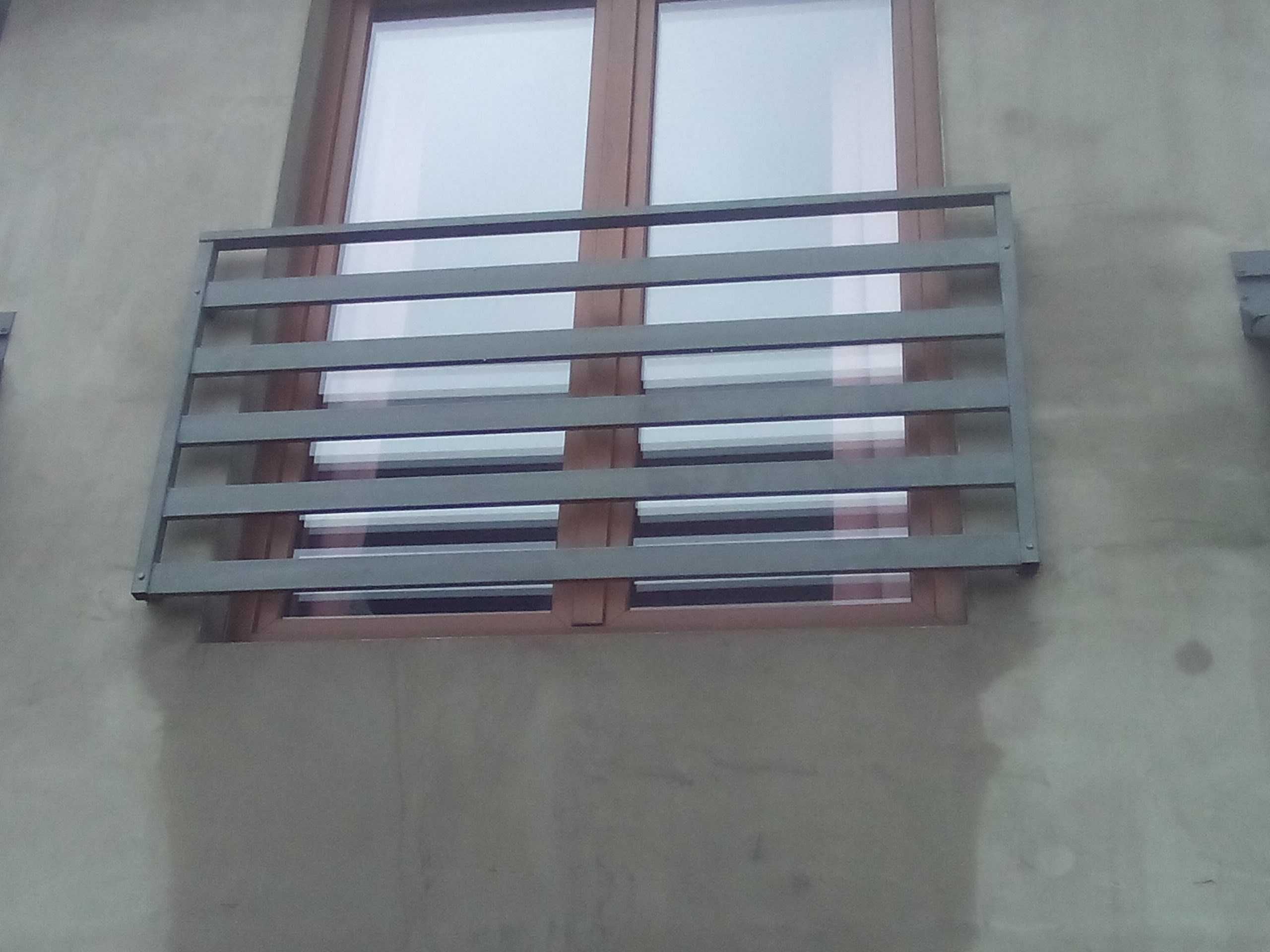 Balustrada zewnętrzna balkon nowoczesna poziomo