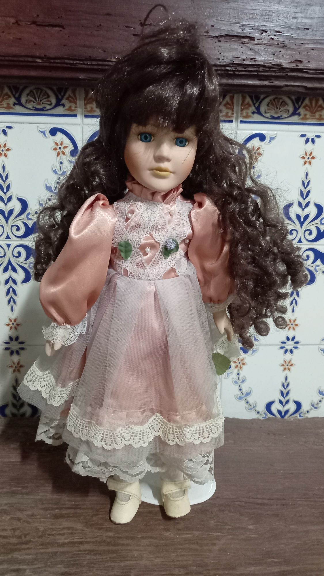 Bonecas de porcelana