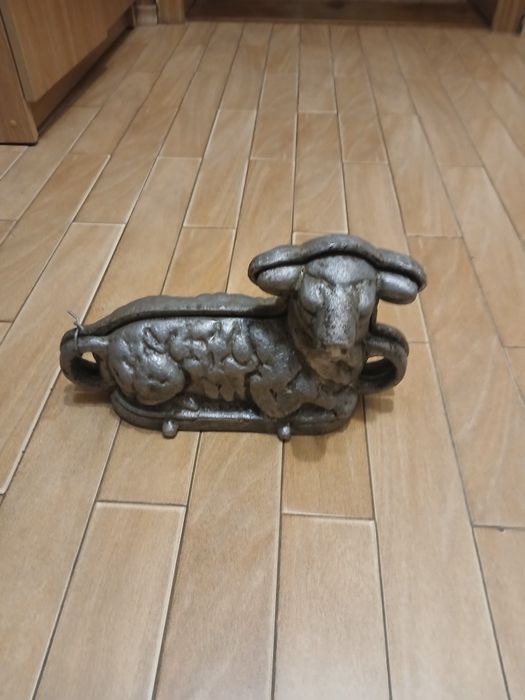 Продам пельменниці,форми для випікання вафель,електровафельницю-гриль,