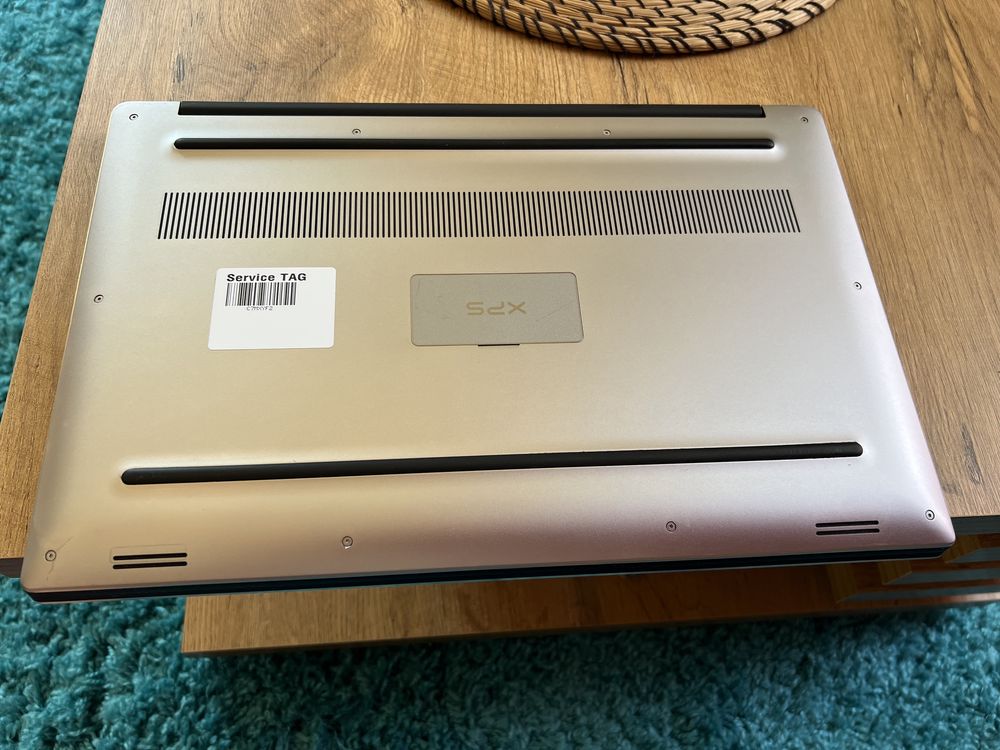 Dell XPS 15 9560 i7/16gb/GTX1050/SSD528gb