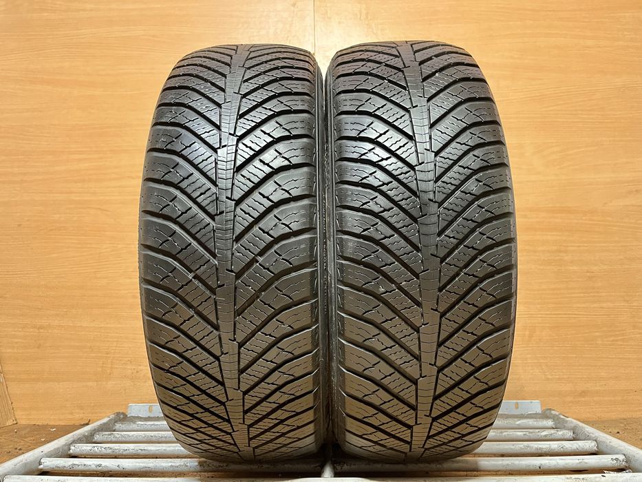 215/60 R 16 Kumho Solus HA31 Всесезонні шини пара