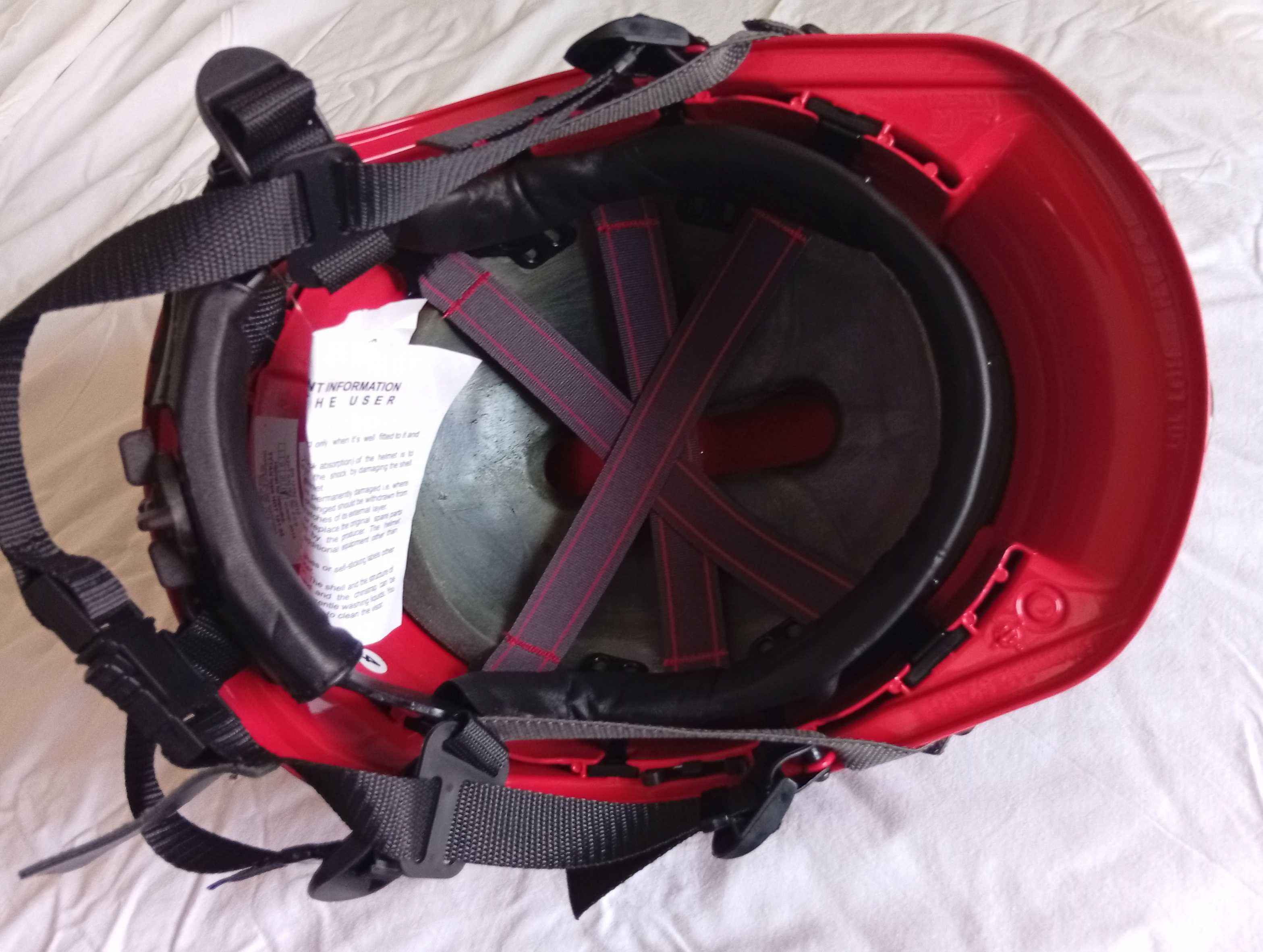 Capacete de segurança vermelho para bombeiro, escalagem