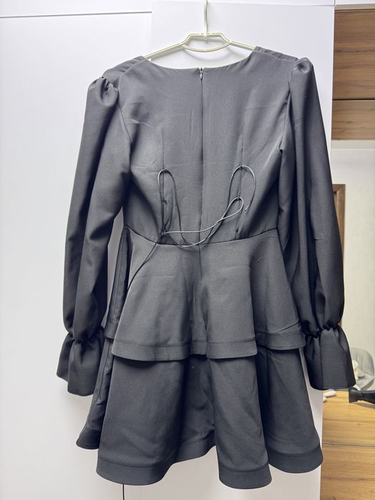 Чорна сукня