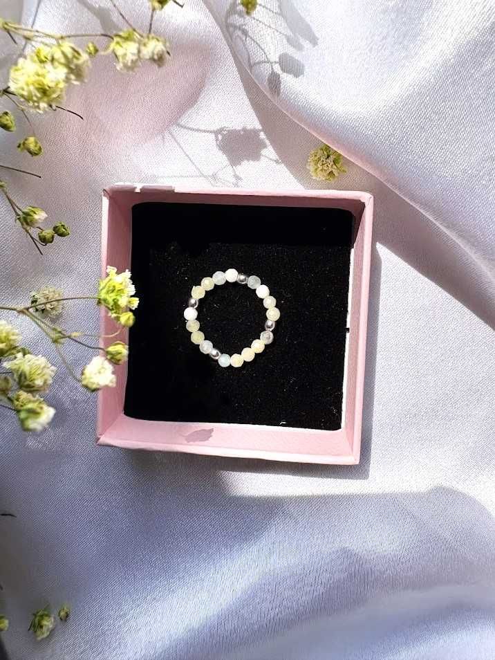 Pierścionek handmade z amazonitem i srebrnym hematytem