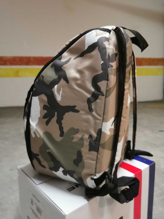Mochila Camuflada para Transporte Capacete Ls2 ( NOVA )