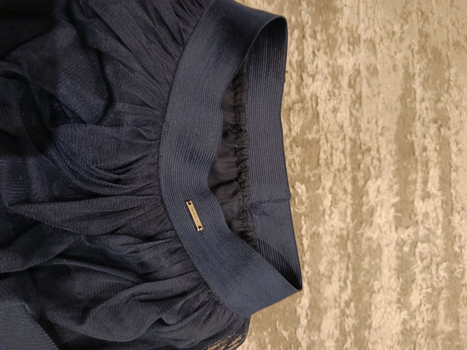 Spódnica tiulowa w rozmiarze 140