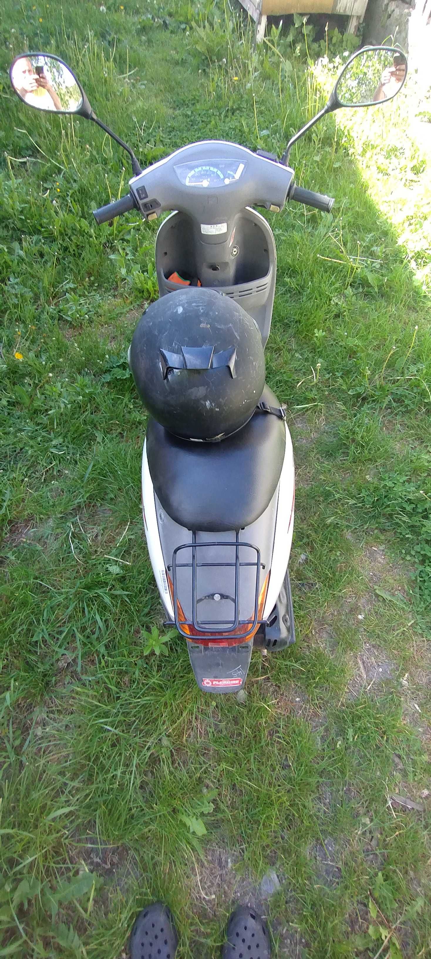 Скутер Honda tact