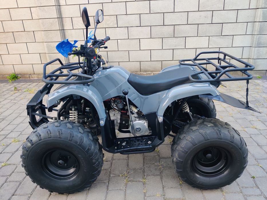 Дитячий квадроцикл 125 кубів в хорошому стані