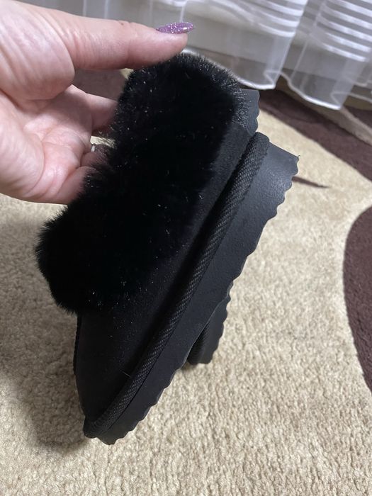 Продам дитячі угги