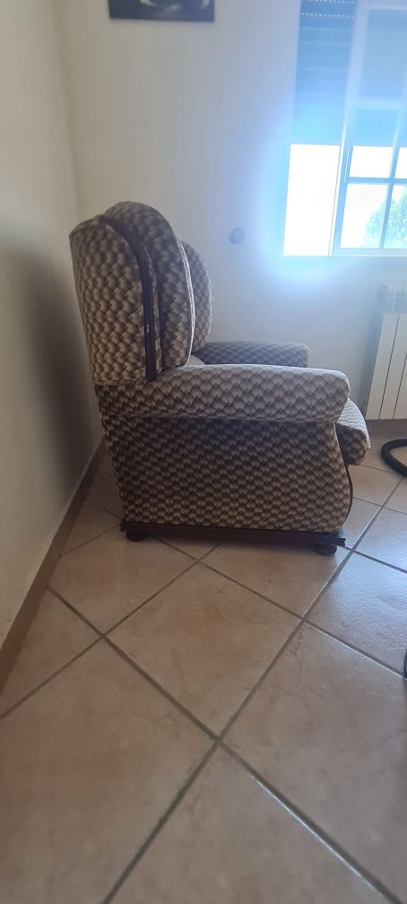 Cadeirão Sofá 2 uni / Sofá 3 lugares