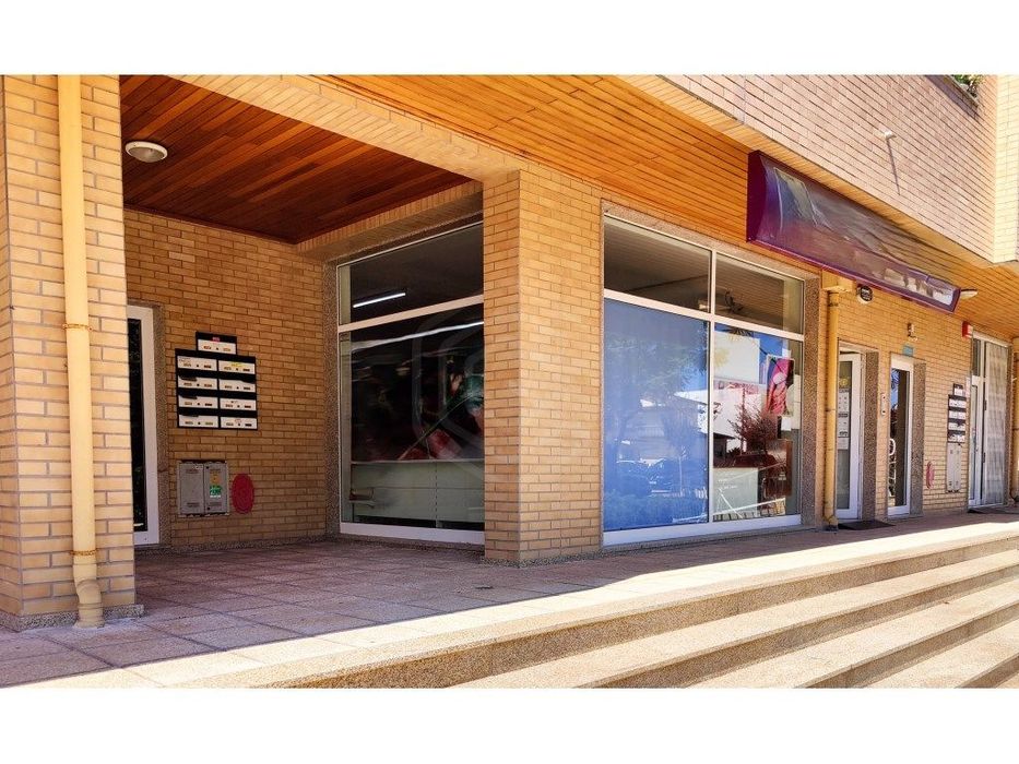 Espaço Comercial para venda em Albergaria-A-Velha