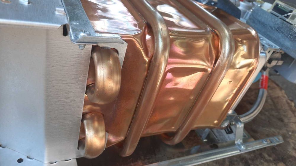 Газова колонка Junkers BOSCH Юнкерс з tfs дисплеєм Німецька Wernau